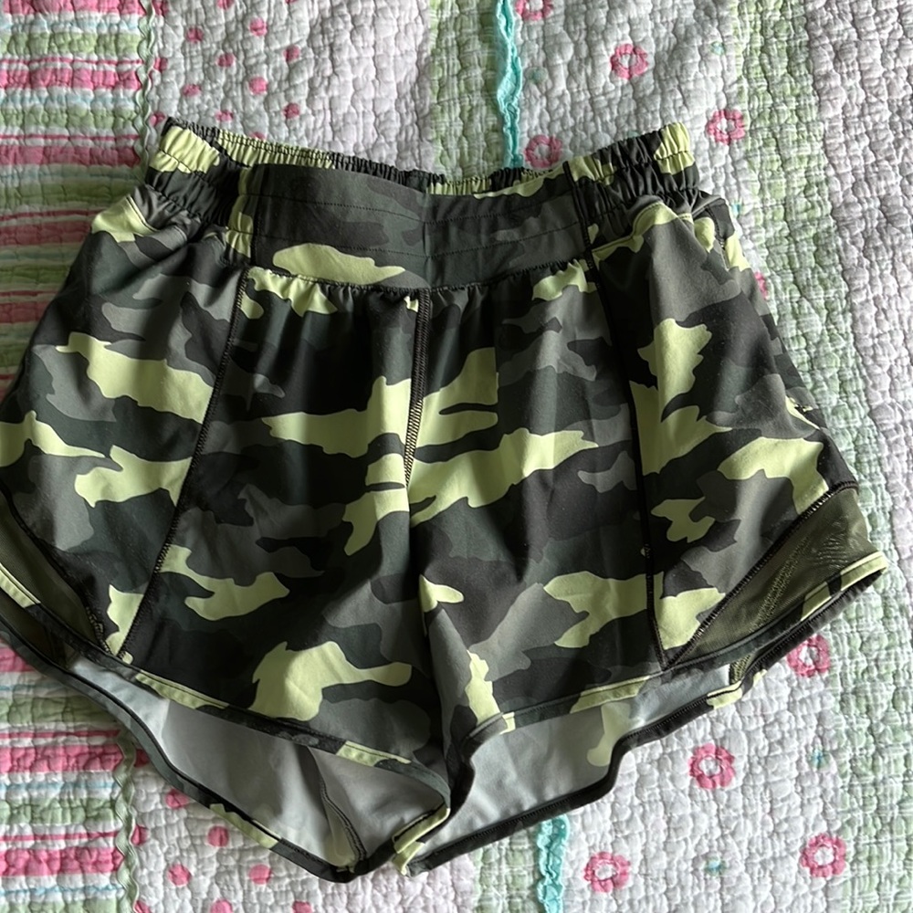 Camo lululemon shorts